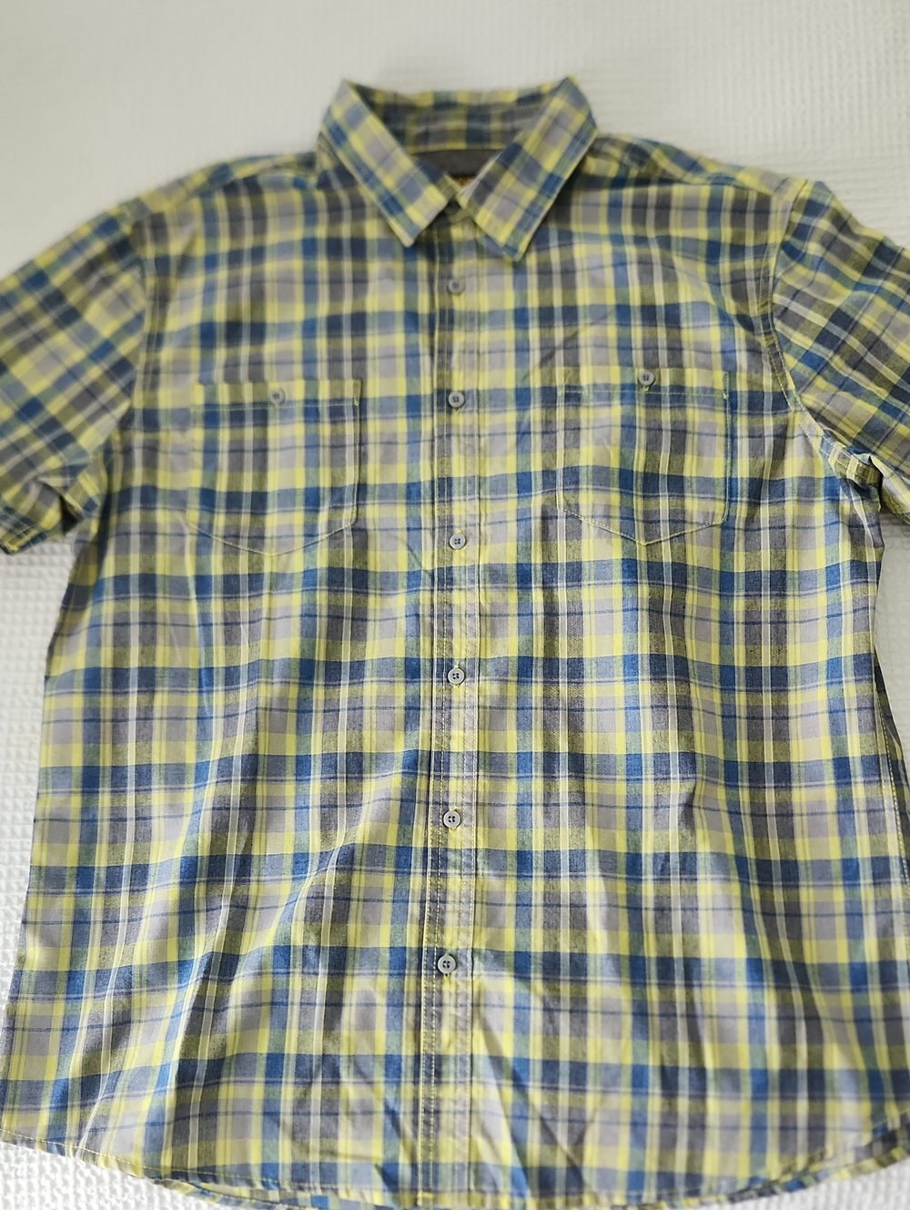 Lee Men's Short-Sleeve Plaid Button-Down Shirt - Yellow & Blue